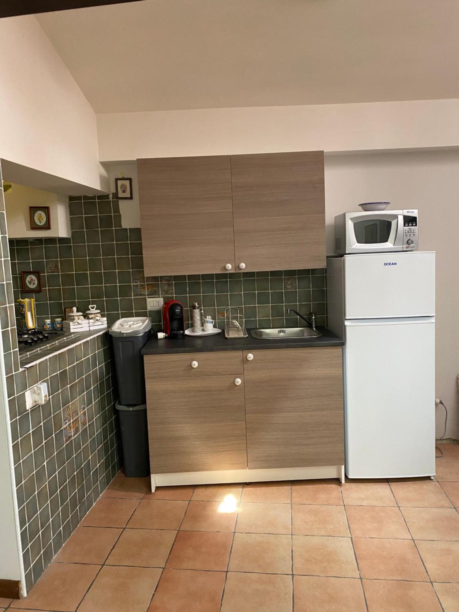 B&B Con Cucina La Ninfea Caltagirone Exterior photo