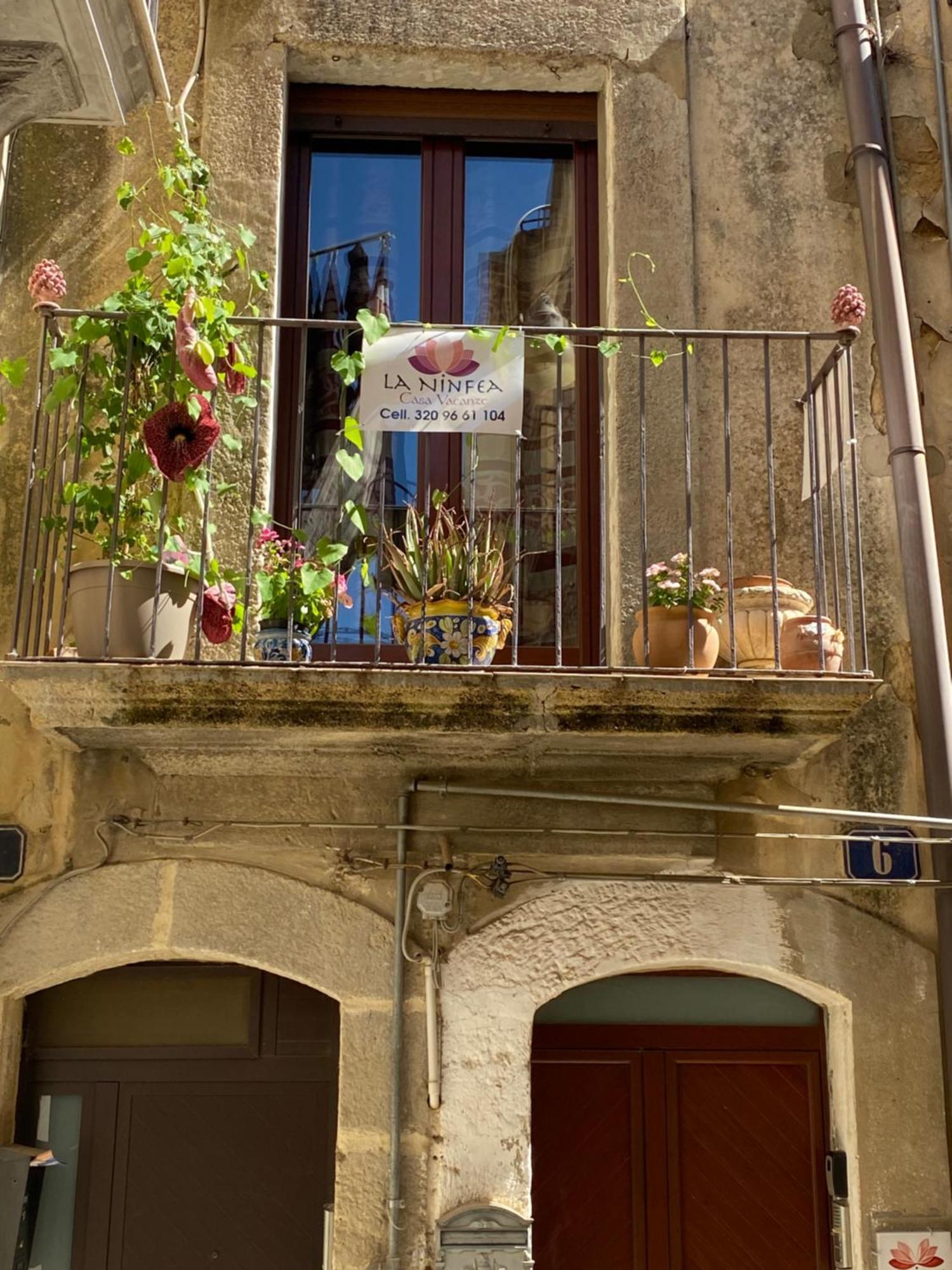 B&B Con Cucina La Ninfea Caltagirone Exterior photo