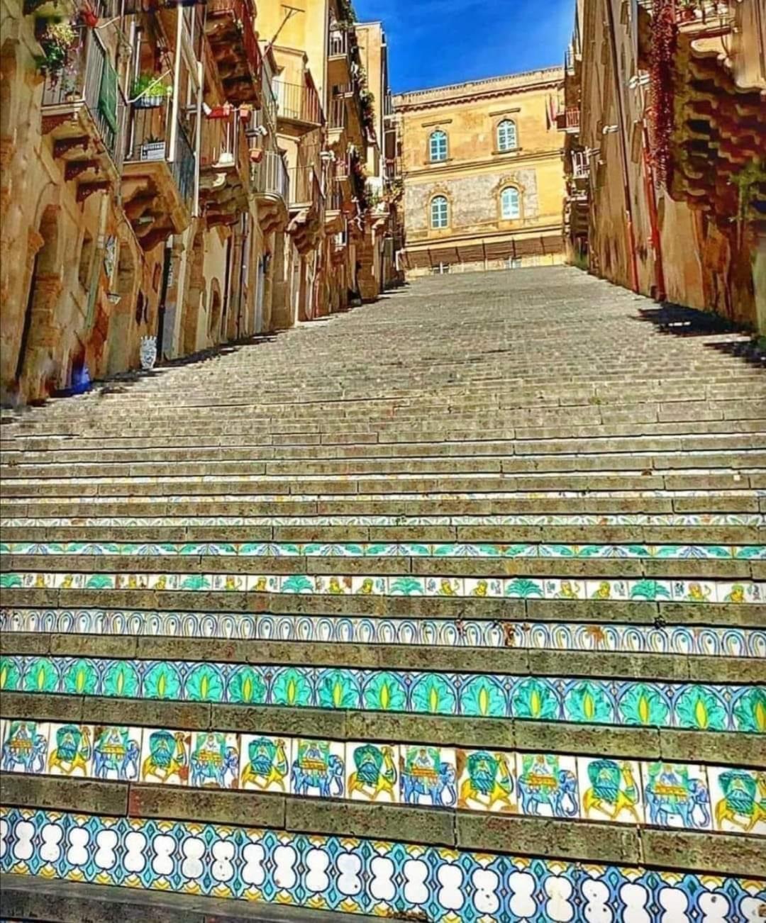B&B Con Cucina La Ninfea Caltagirone Exterior photo