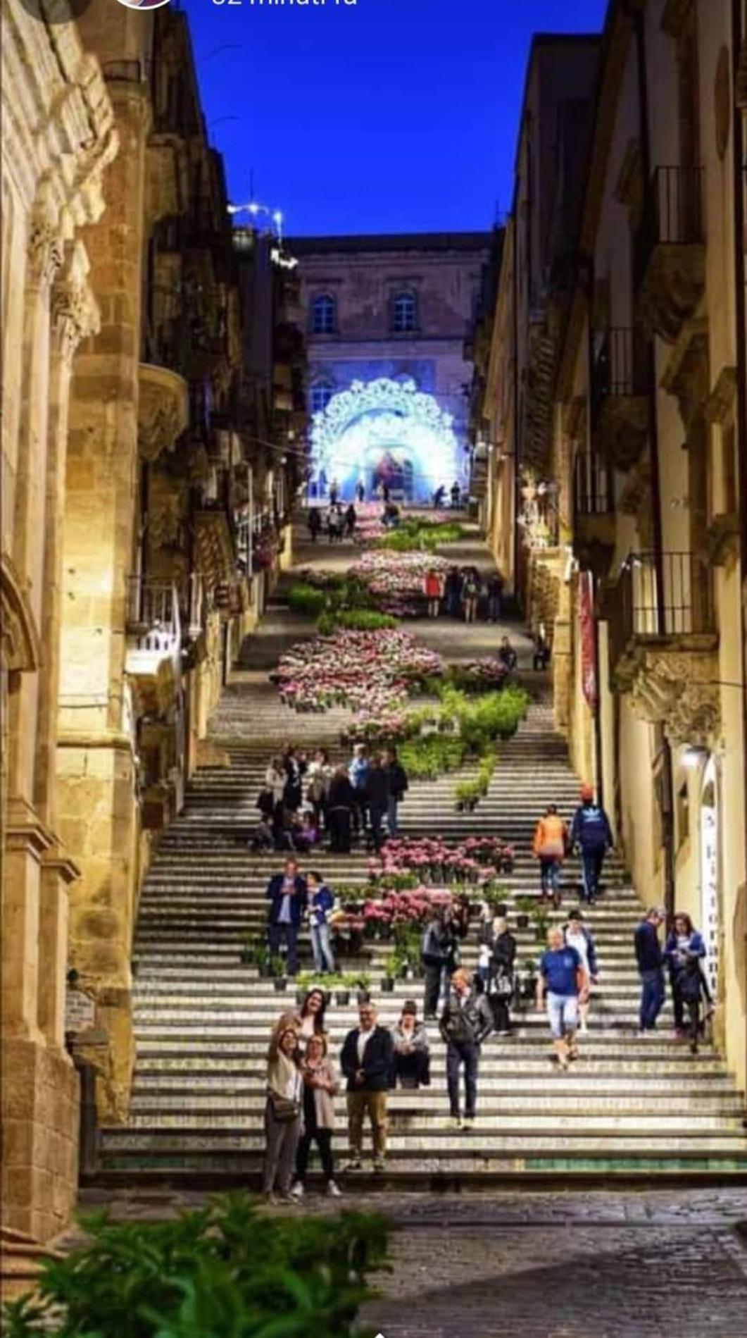 B&B Con Cucina La Ninfea Caltagirone Exterior photo