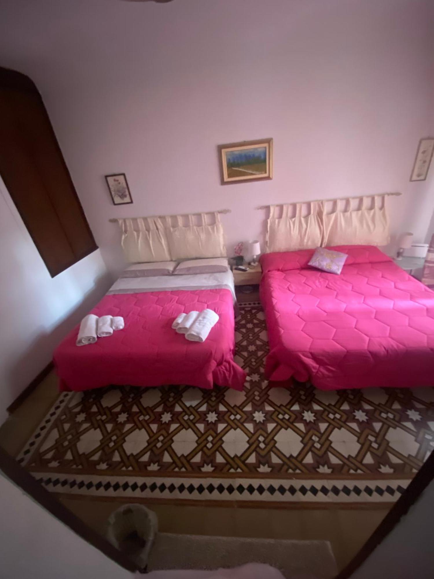 B&B Con Cucina La Ninfea Caltagirone Exterior photo